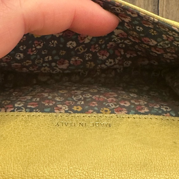 Chanel Calfskin Yellow Leather Compact Wallet with CC Logo - Picture 9 of 13